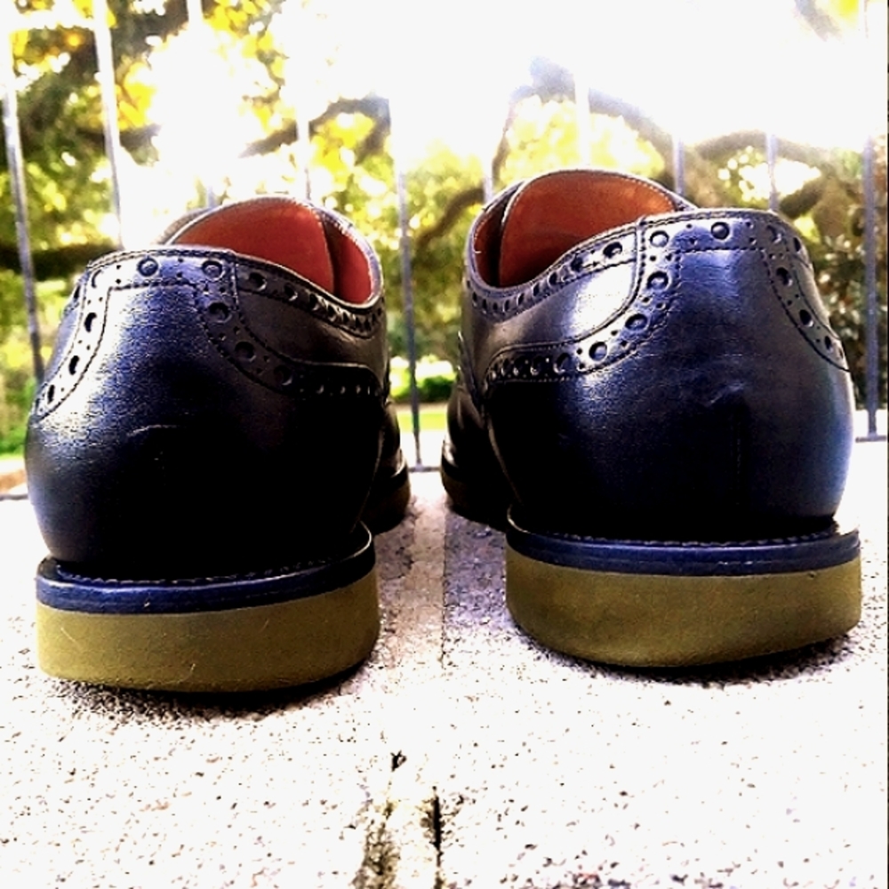 Gucci Derby shoes with Brogue detailing. - Picture 8 of 8